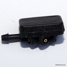Распылитель на щёткодержатель Sprinter, LT >06